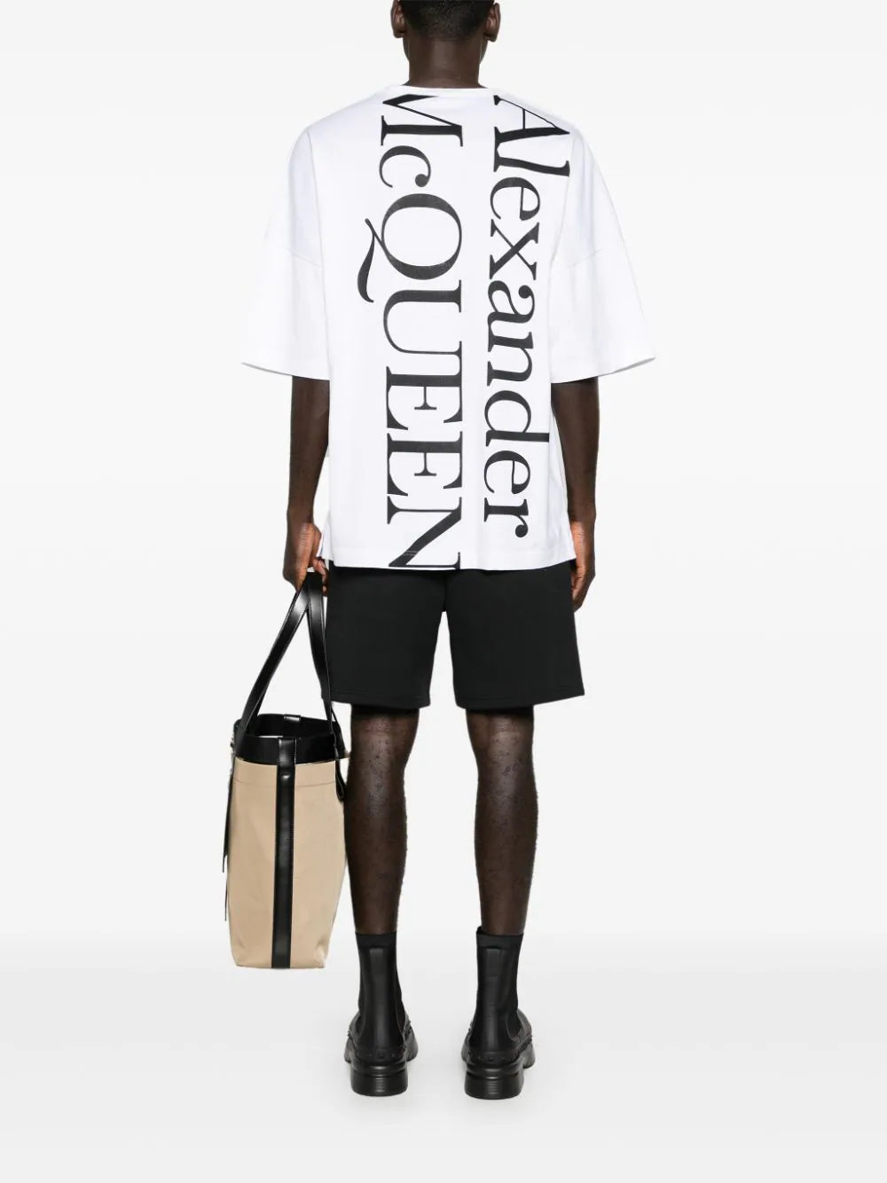 Alexander McQueen T-shirt With Oversized Logo