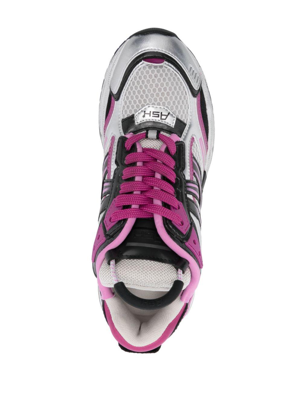 ASH Sneakers Race 02