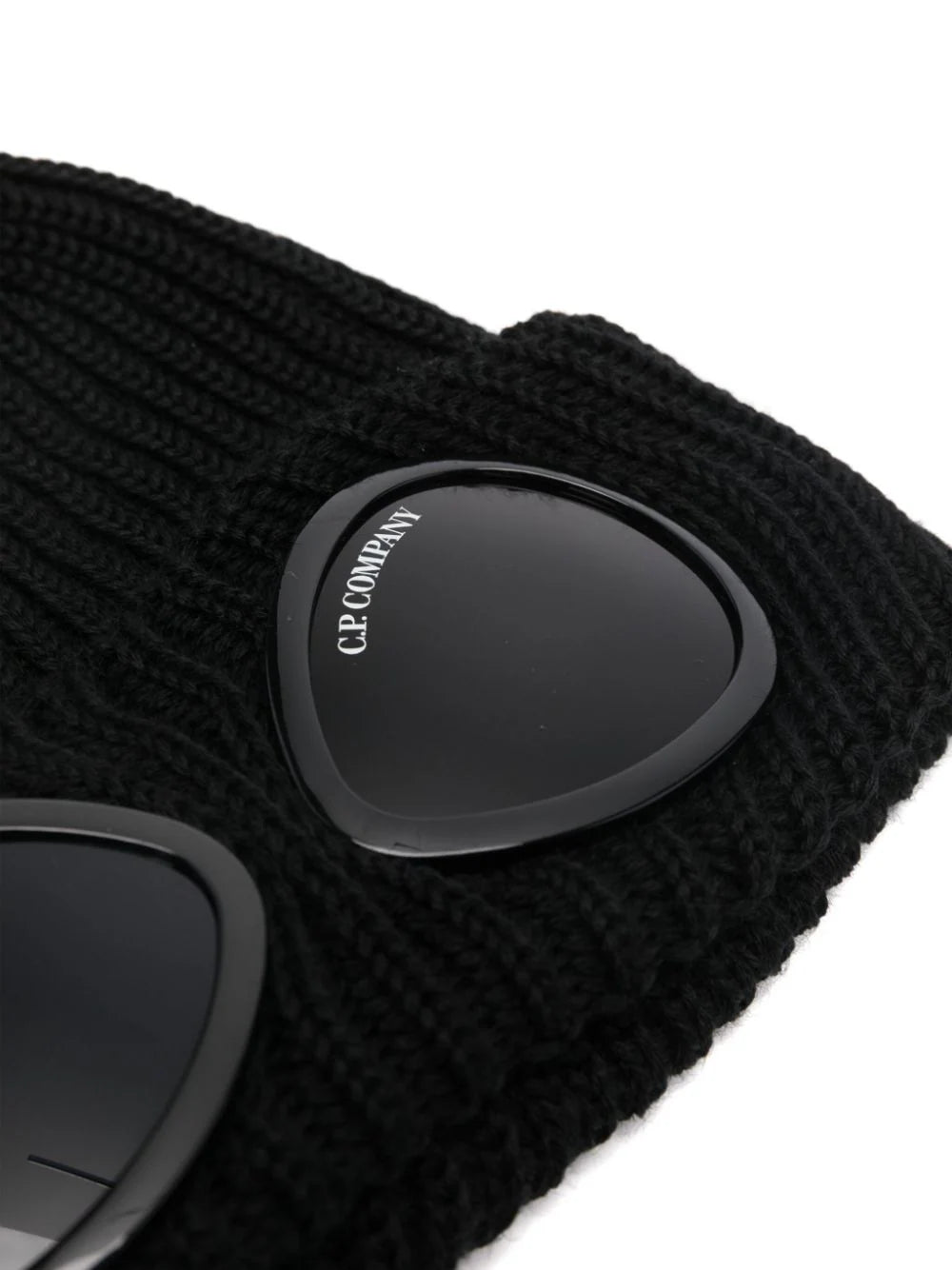 CP COMPANY Beanie With Goggles Detail