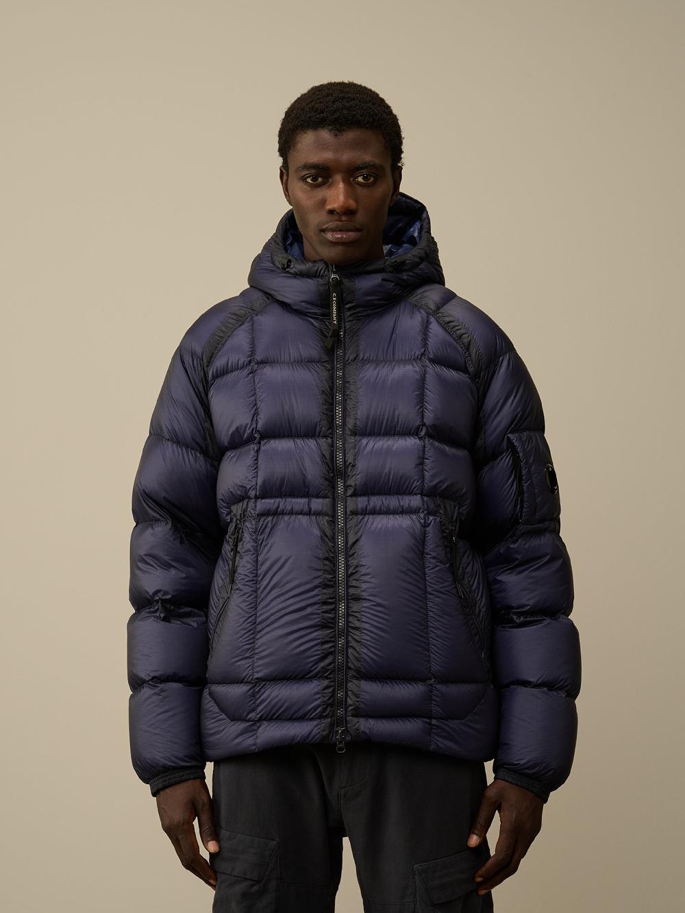 CP COMPANY D.d. Shell Hooded Medium Down Jacket