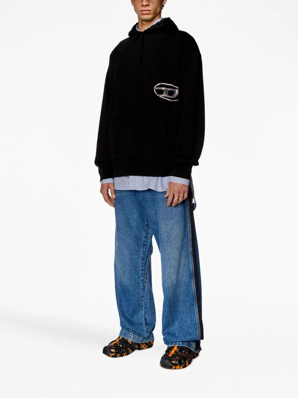 DIESEL S-macs-hood-l4