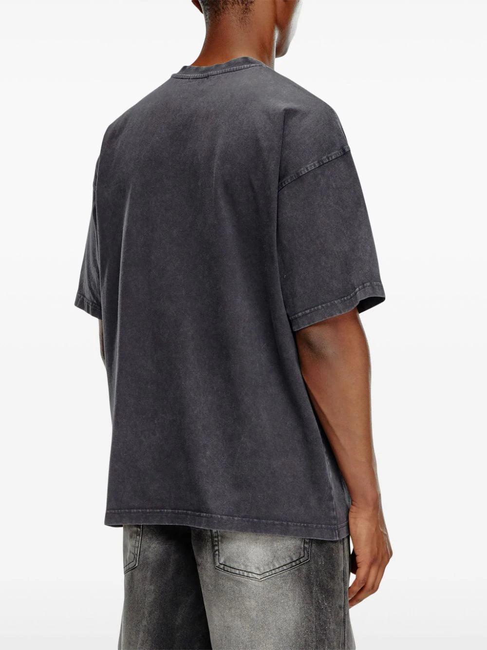 DIESEL T-boxt-q22