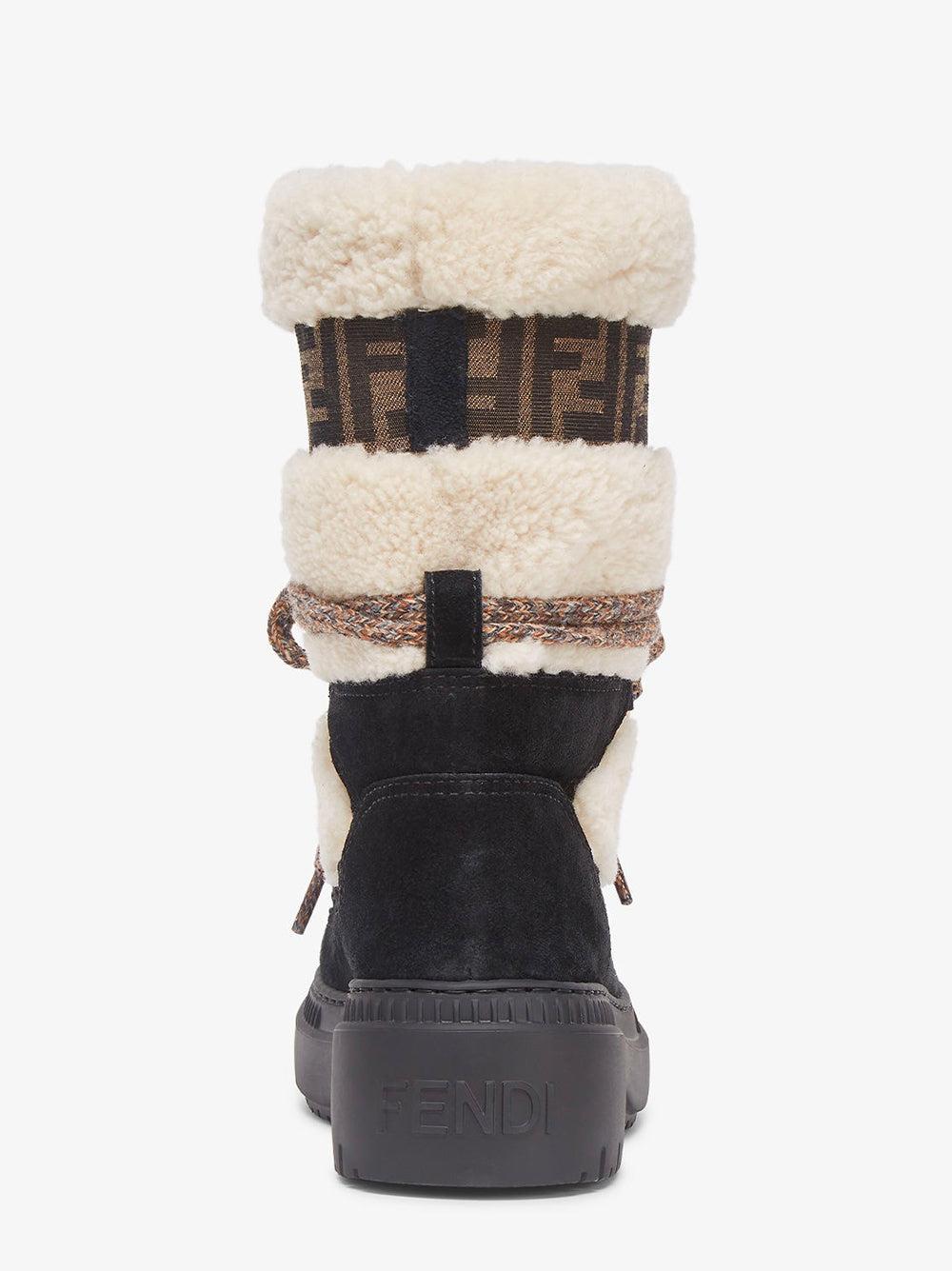 FENDI Apres Chic Boots