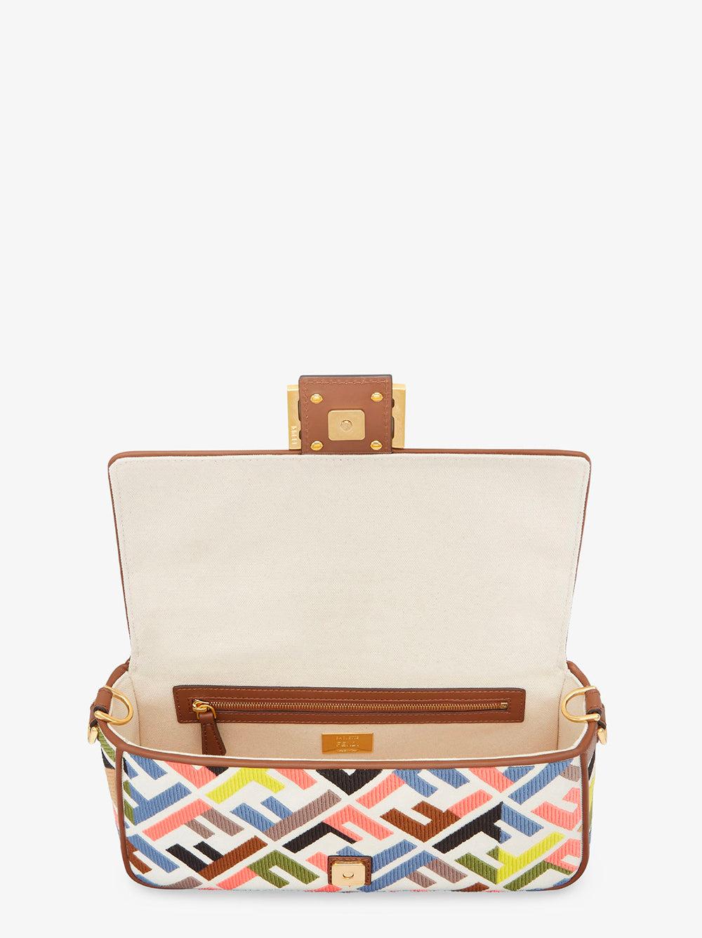 FENDI Baguette