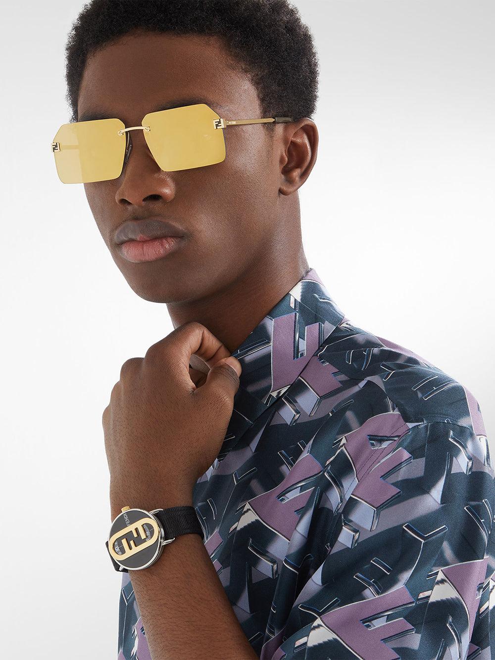 FENDI Round Watch With O’lock Logo