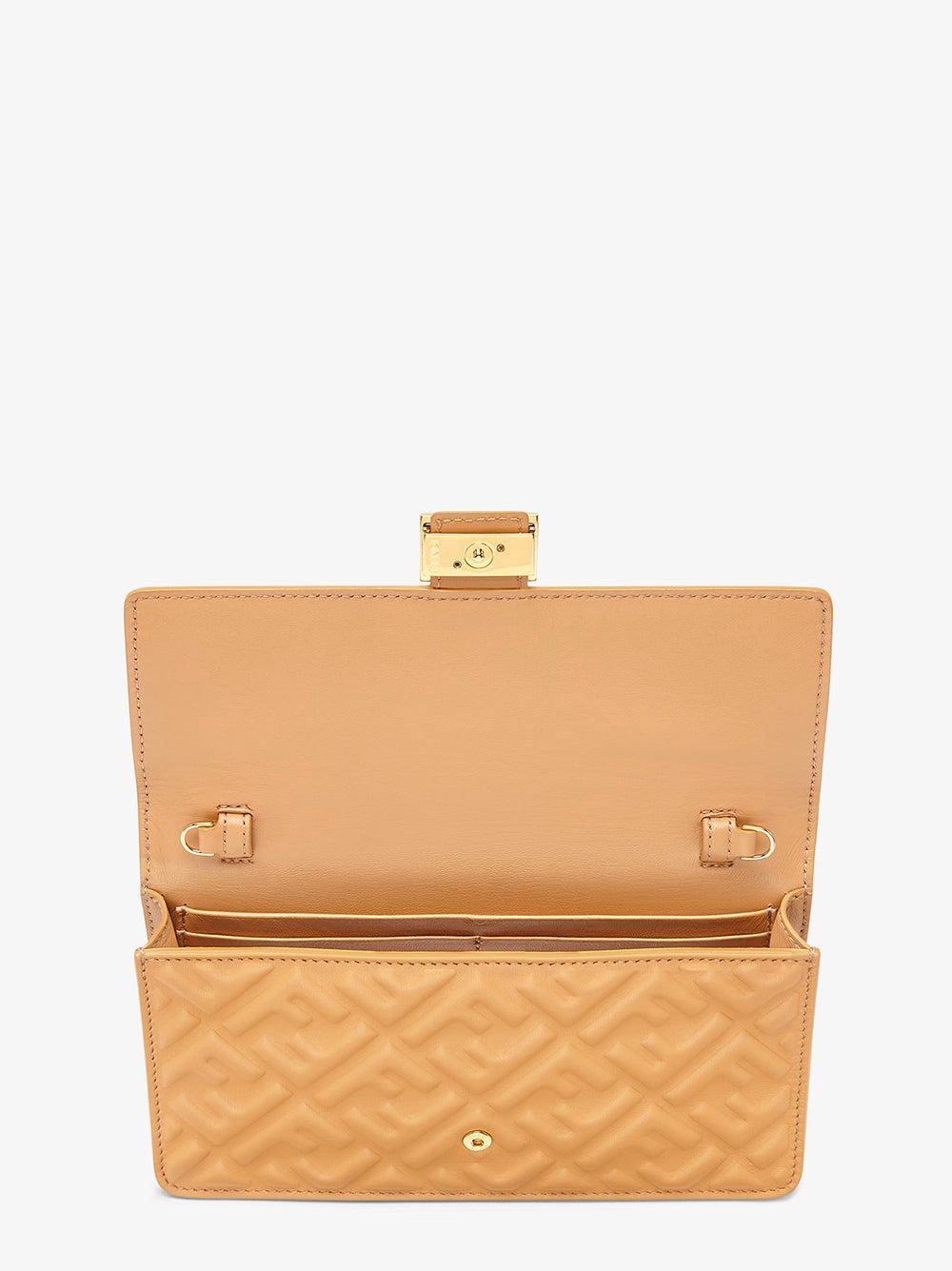 FENDI Wallet On Chain Baguette