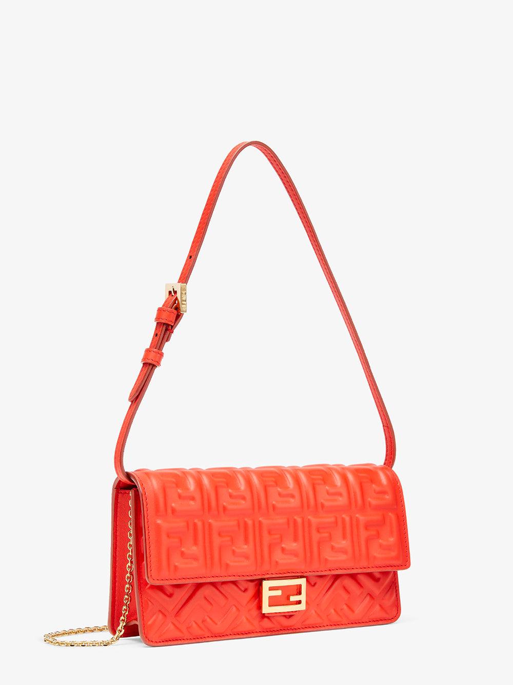 FENDI Wallet On Chain Baguette