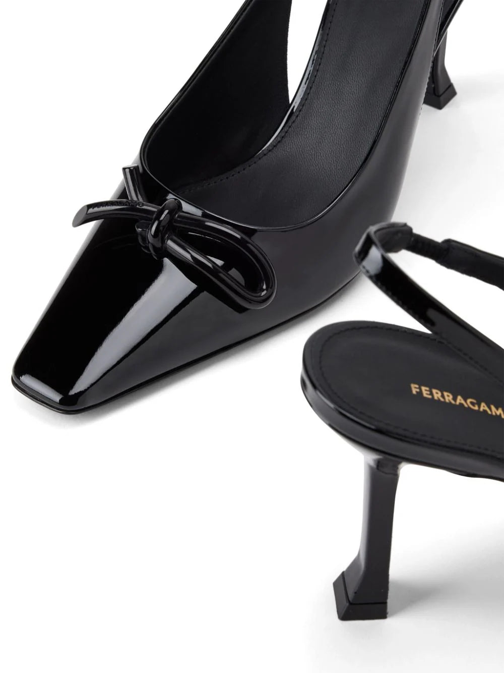 FERRAGAMO Arlene Slingback