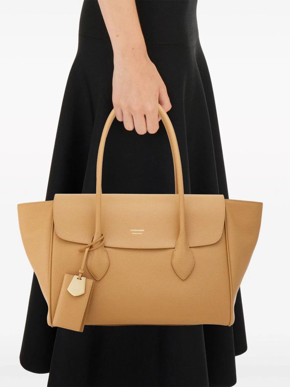 FERRAGAMO Tote Bag (l)