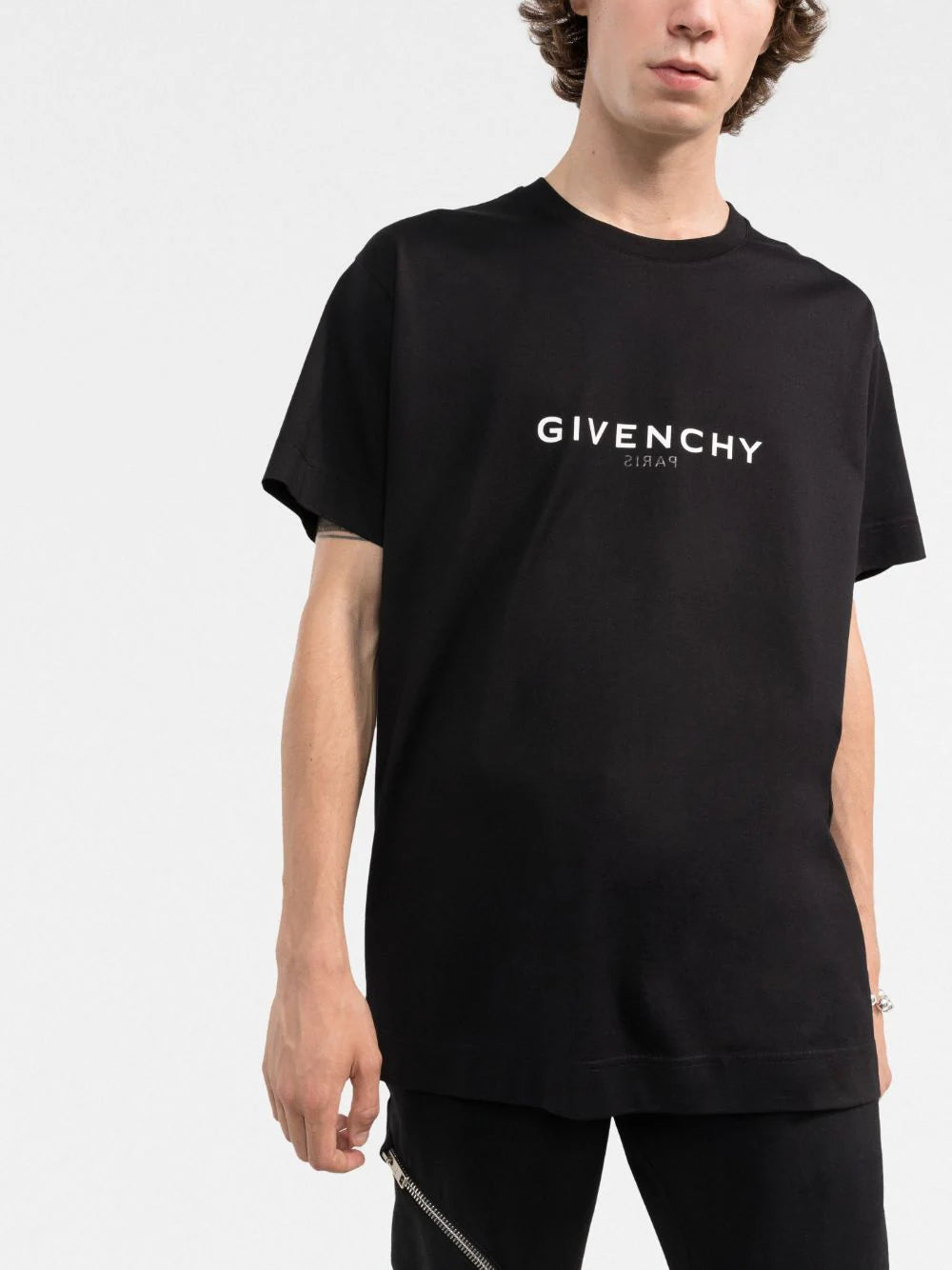 Givenchy Givenchy Reverse Oversized T-shirt In Cotton
