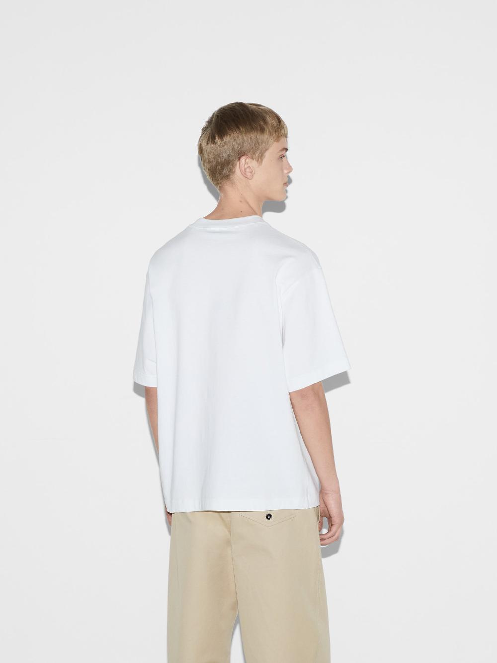 GUCCI T-shirt With Gucci Print