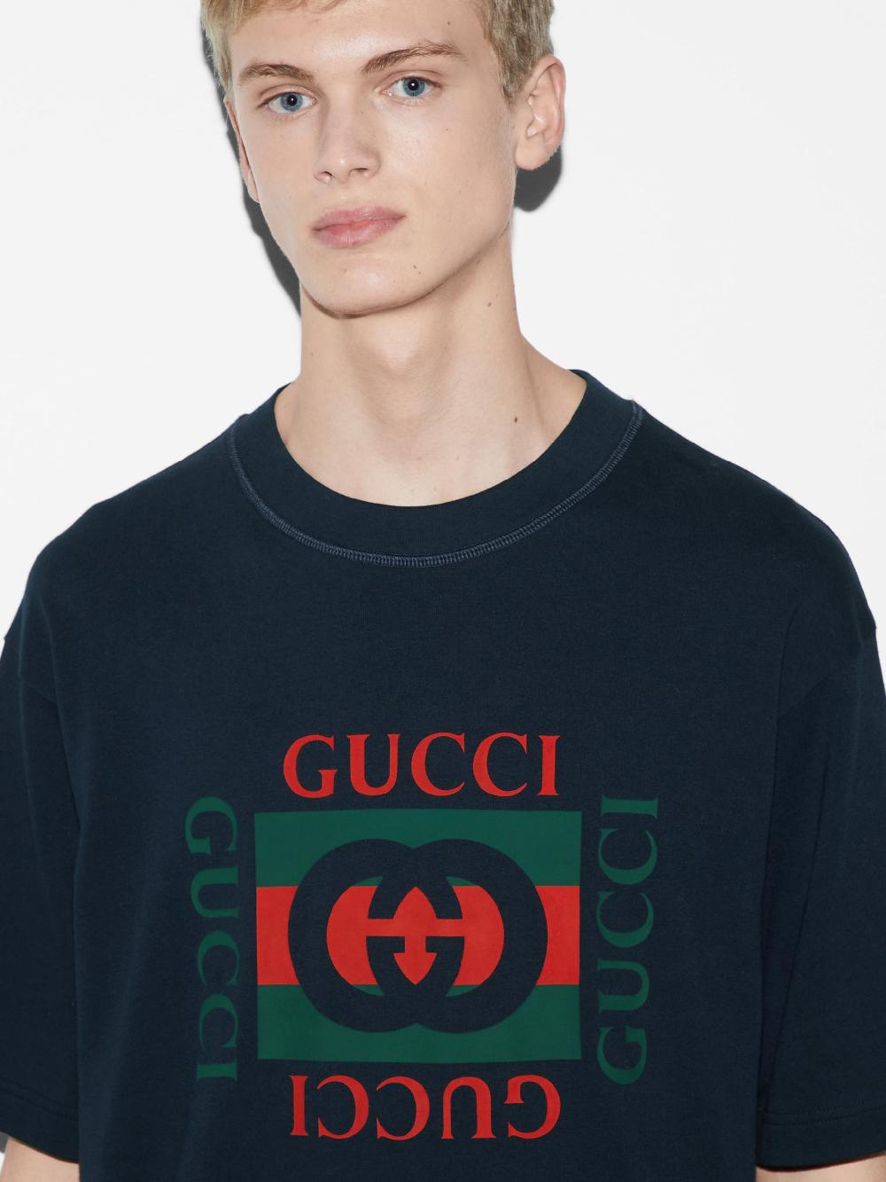 GUCCI T-shirt With Gucci Print