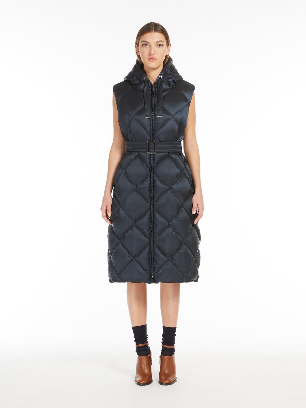 Max Mara Tregil Vest In Water-repellent Canvas