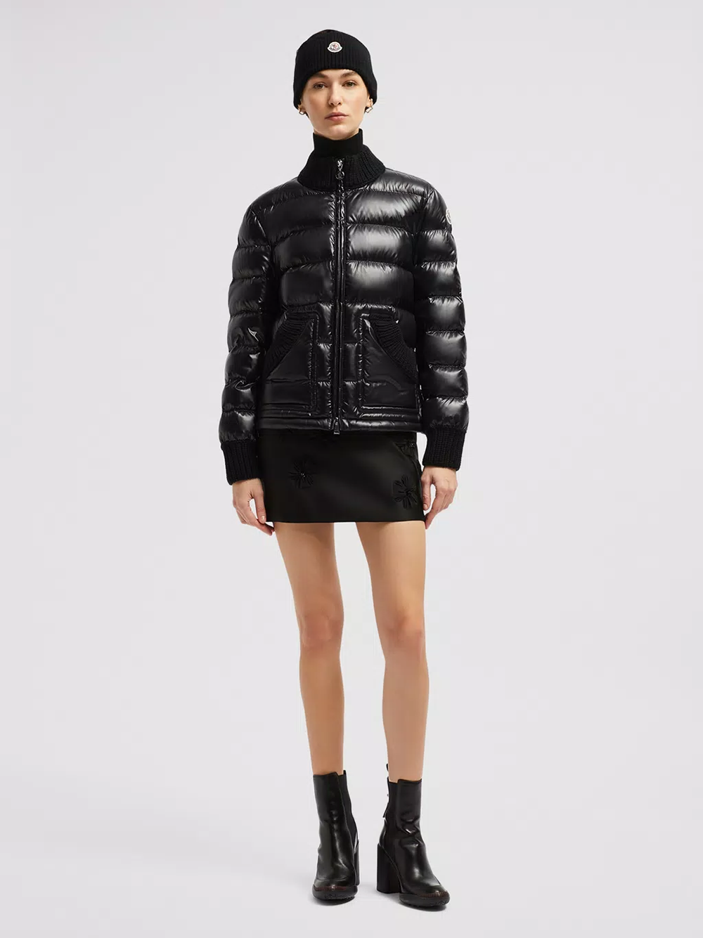 MONCLER Arcelot Short Down Jacket