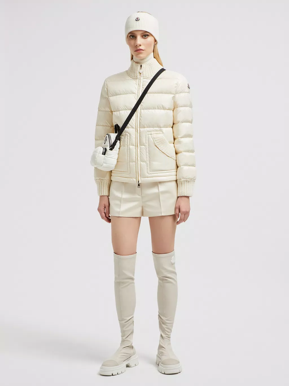 MONCLER Arcelot Short Down Jacket