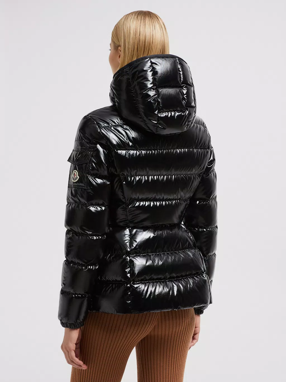MONCLER Barante Short Down Jacket