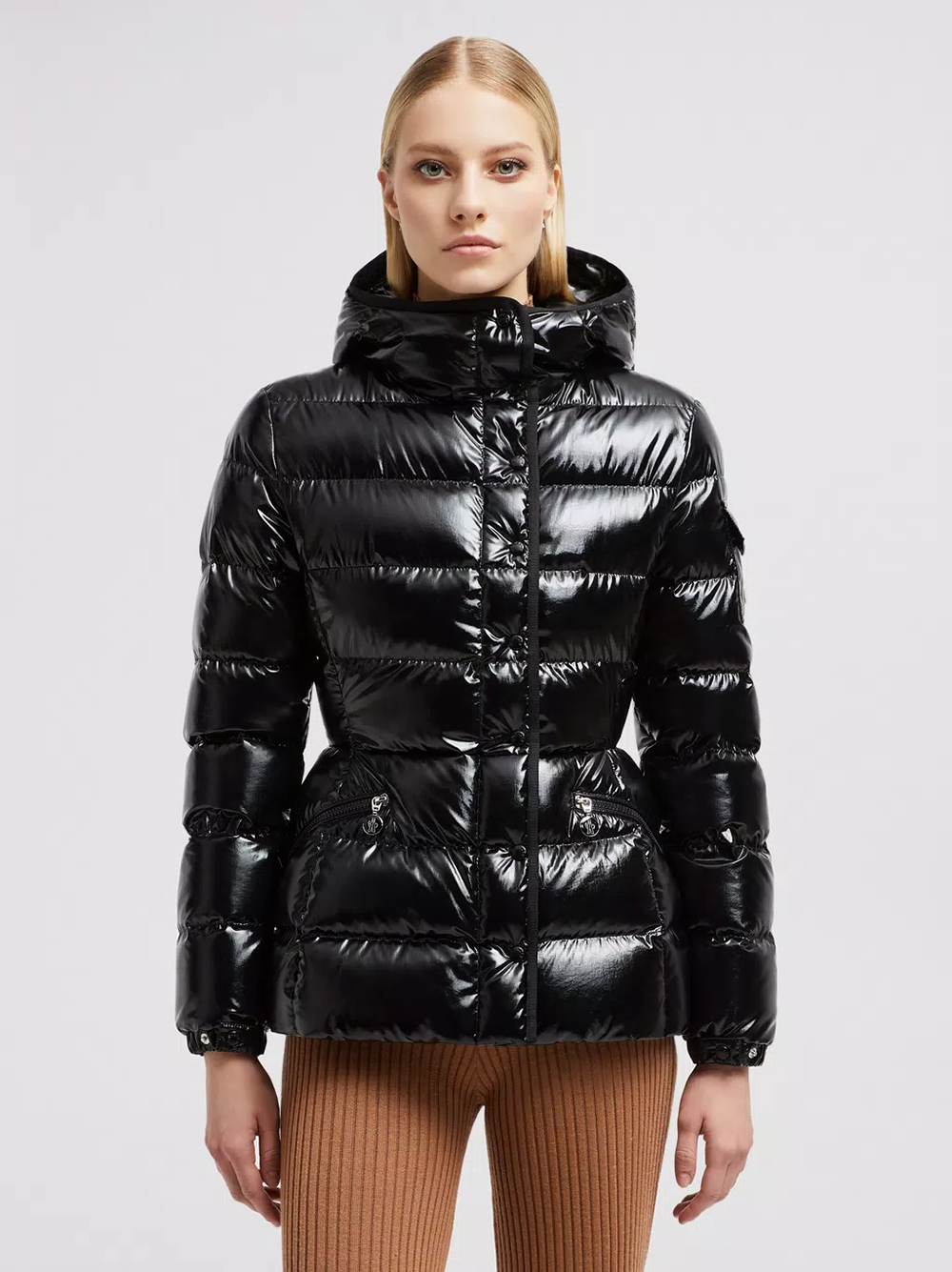 MONCLER Barante Short Down Jacket