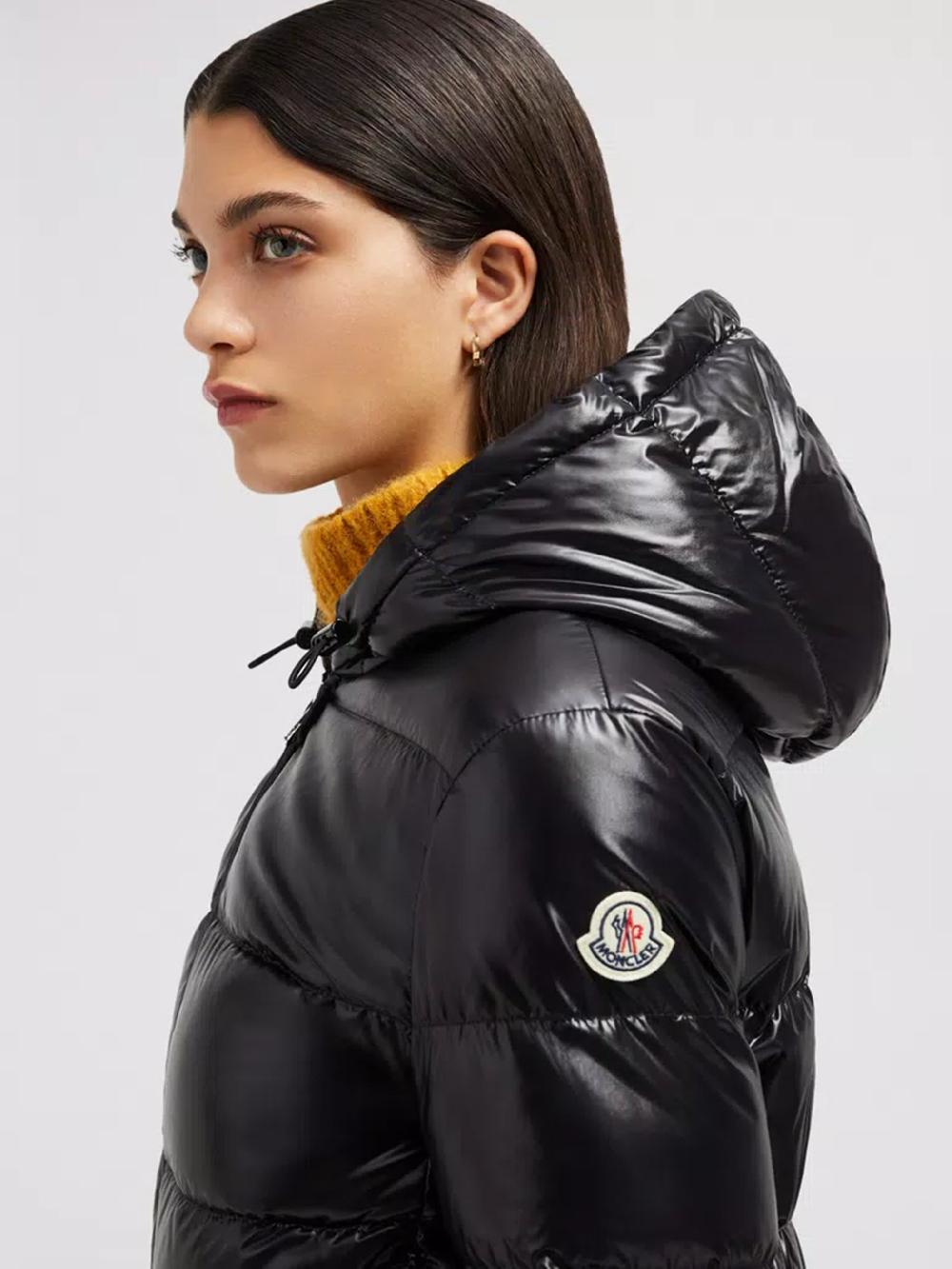 MONCLER Bayard Short Down Jacket