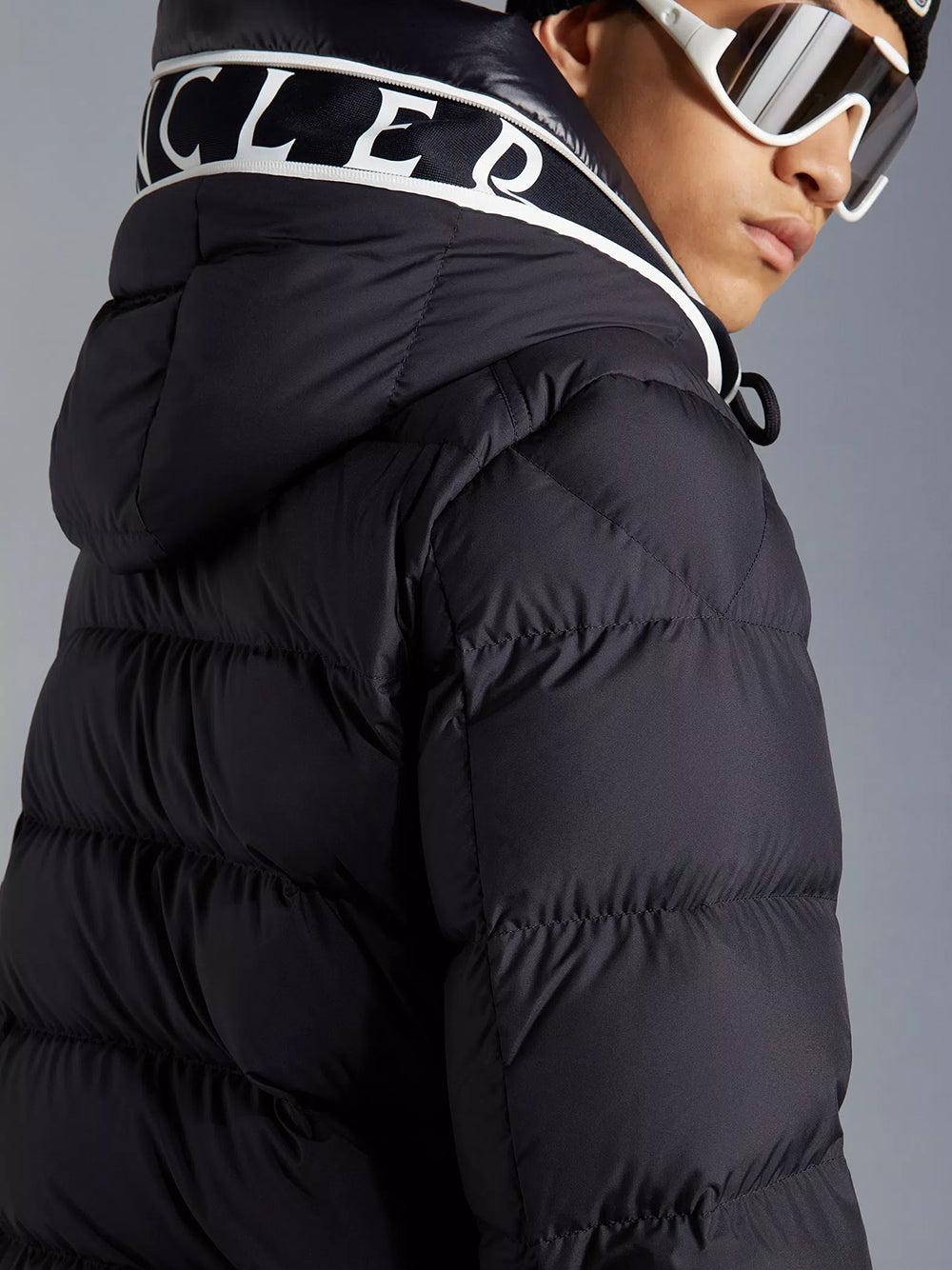 MONCLER Cardere Short Down Jacket
