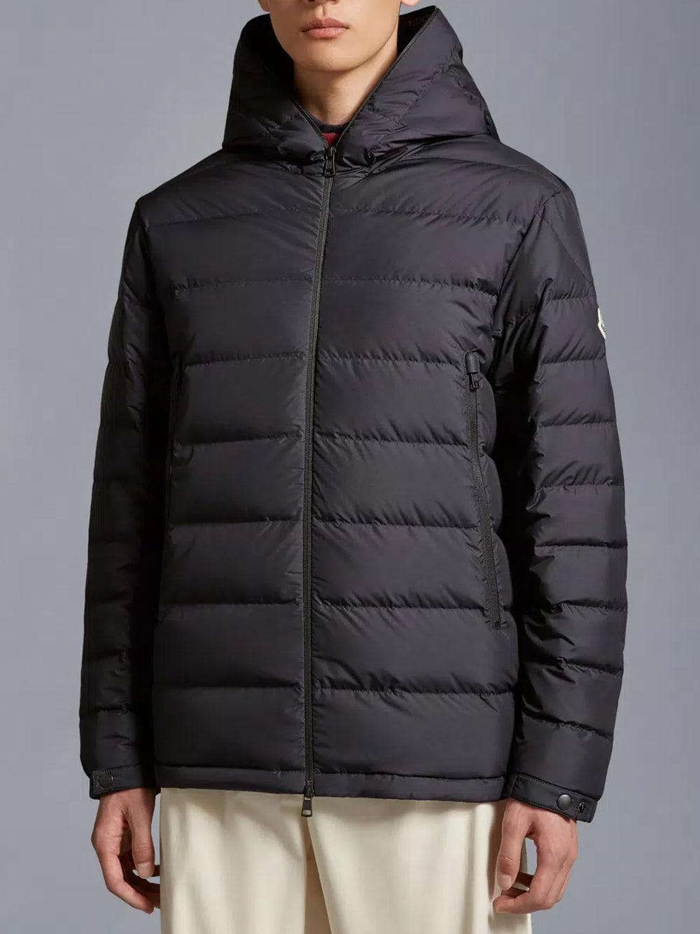 MONCLER Chambeyron Short Down Jacket
