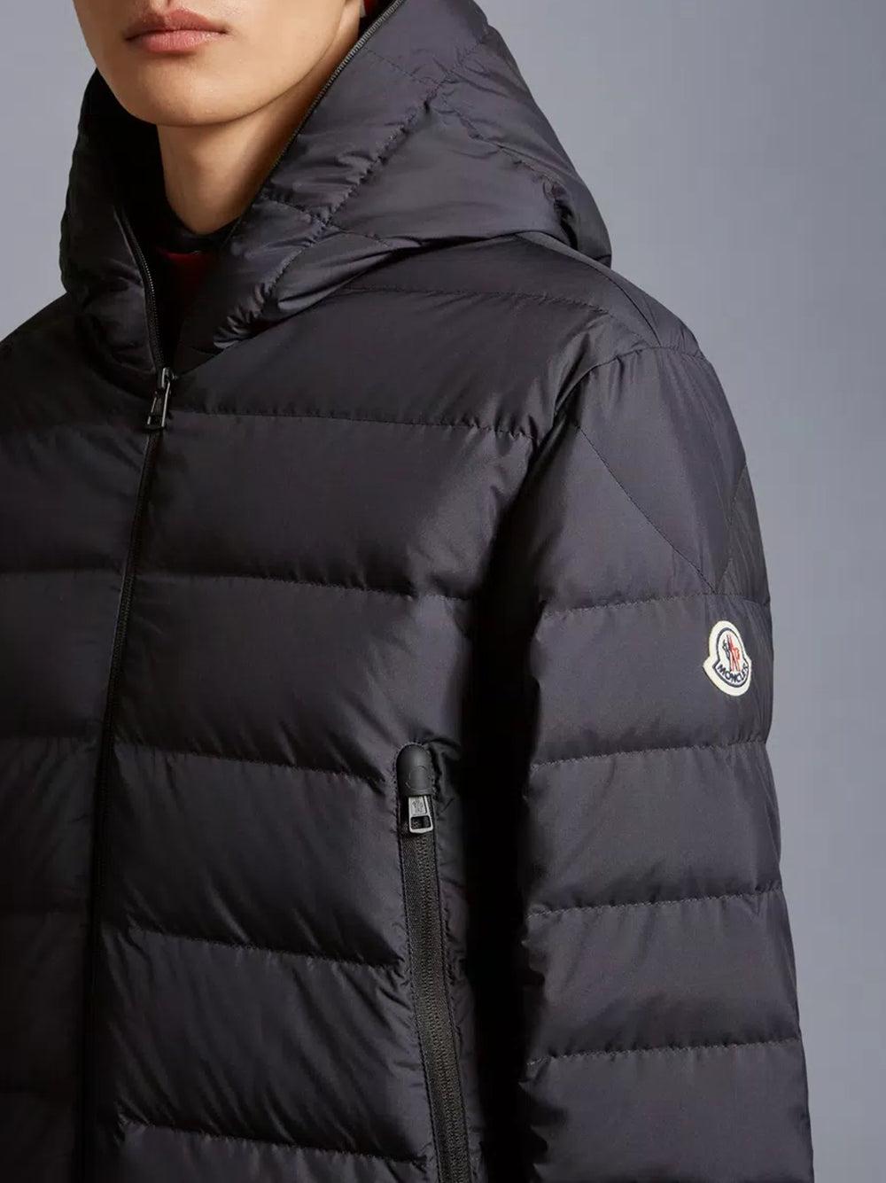 MONCLER Chambeyron Short Down Jacket