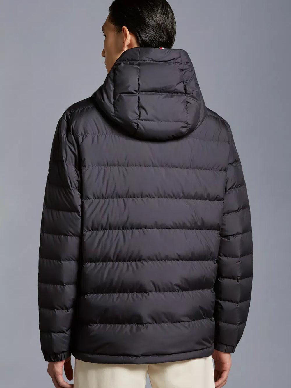MONCLER Chambeyron Short Down Jacket