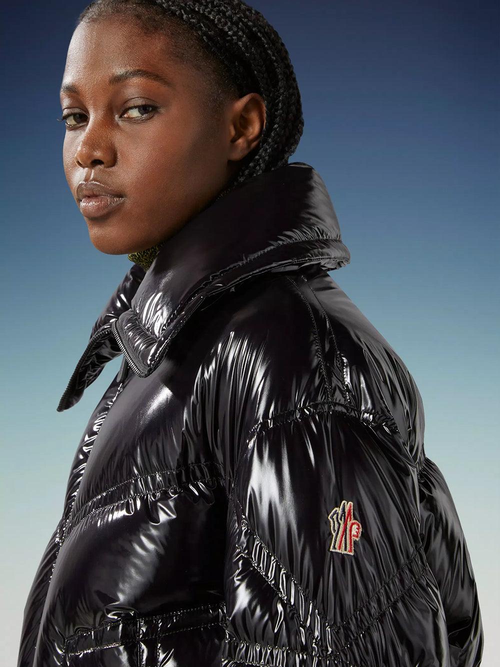 MONCLER Cluses Short Down Jacket
