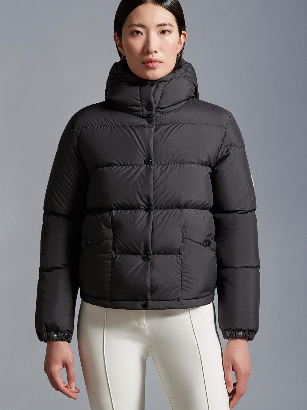 MONCLER Ebre Short Down Jacket
