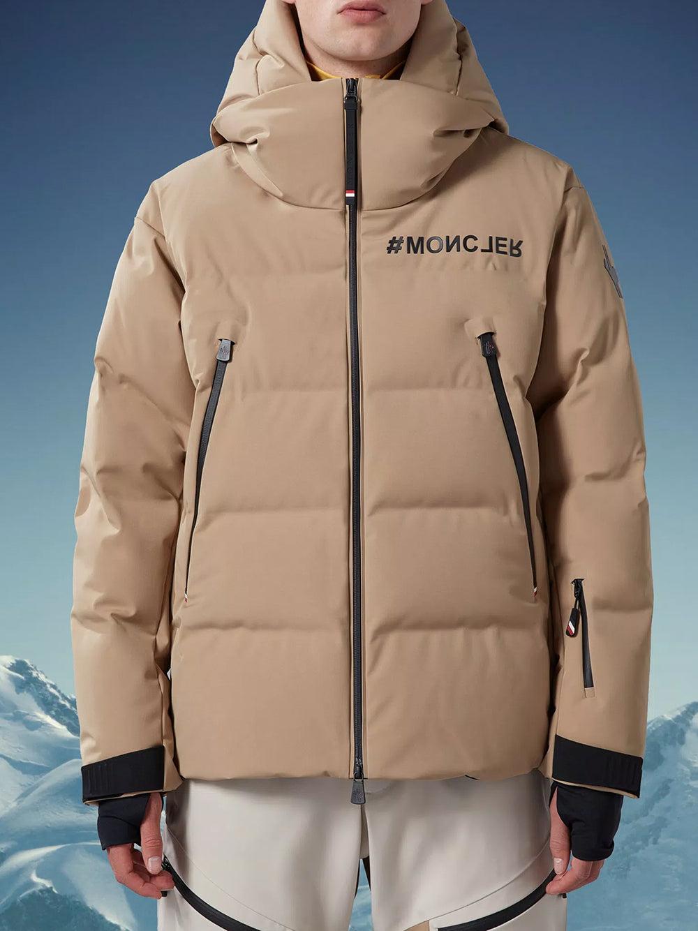 MONCLER Fellberg Short Down Jacket