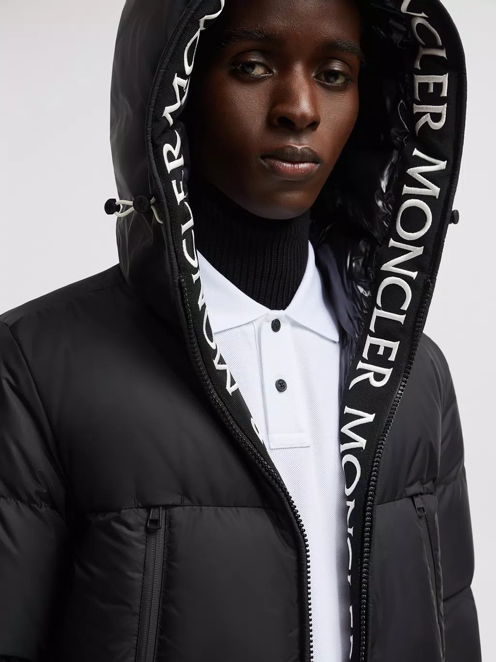 MONCLER Montcla Down Jacket