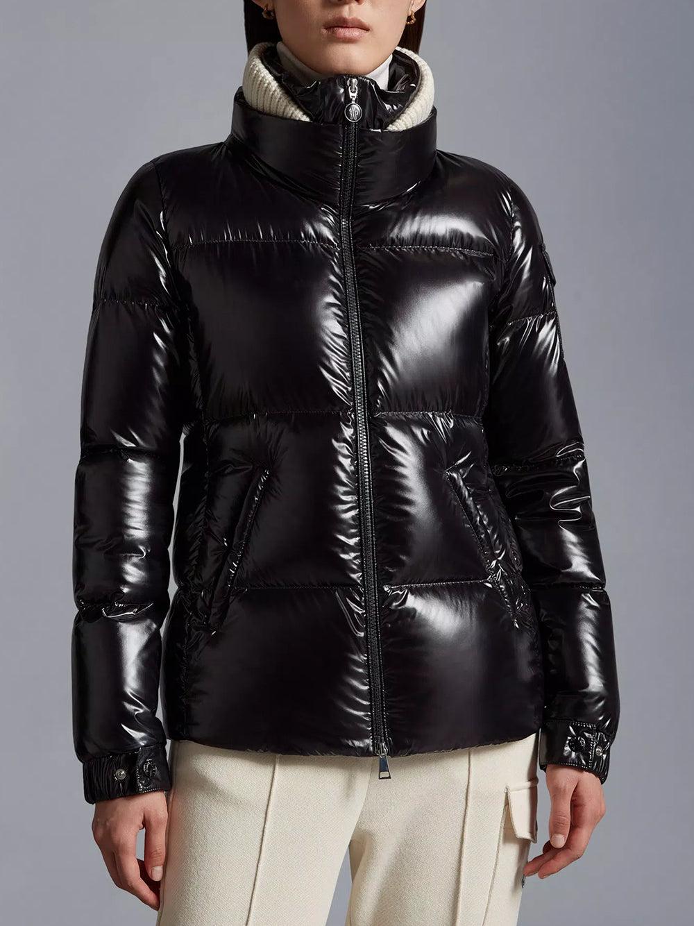 MONCLER Vistule Short Down Jacket