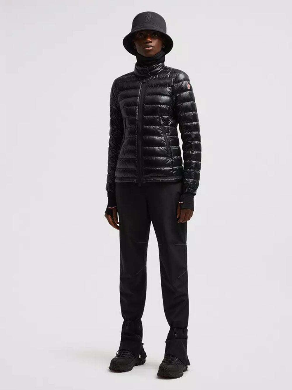 MONCLER Walibi Short Down Jacket