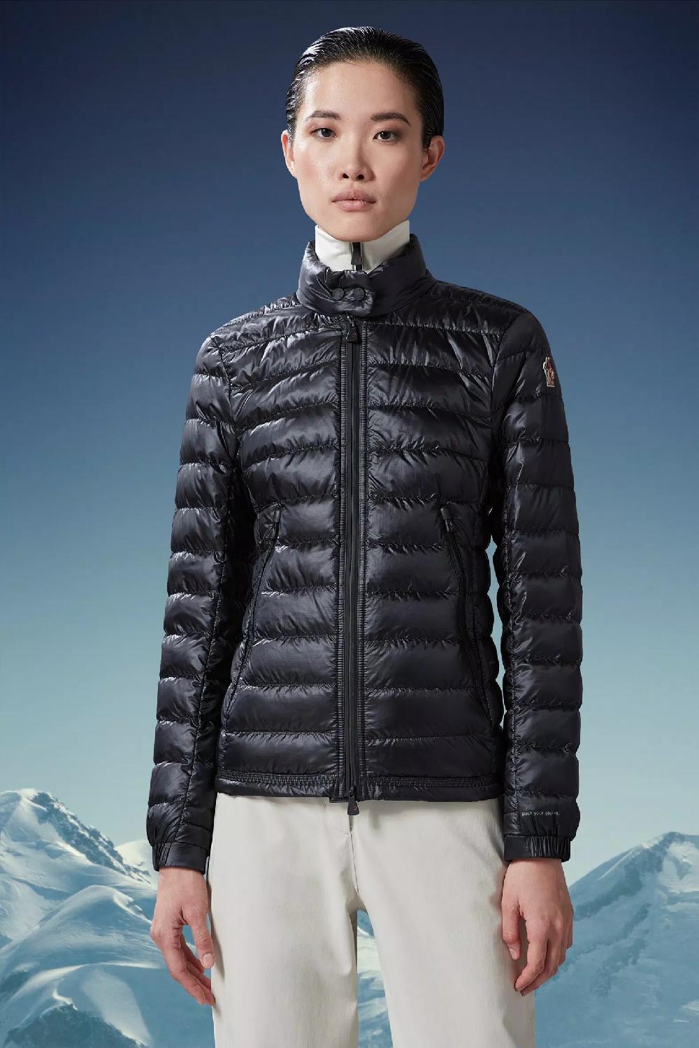 MONCLER Walibi Short Down Jacket