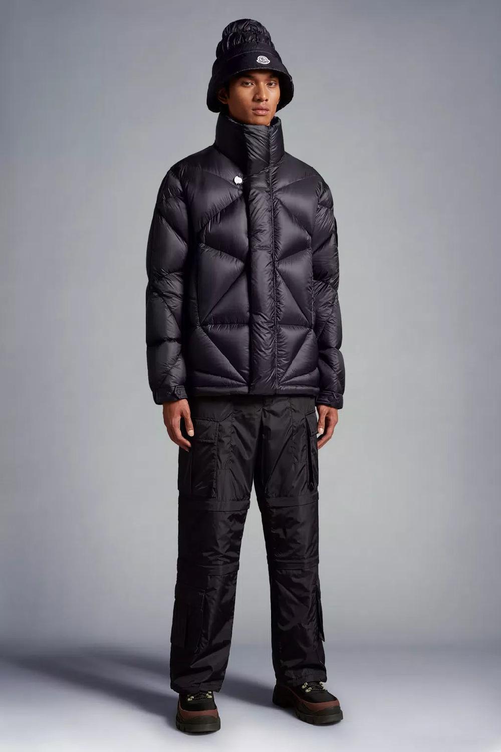 MONCLER GENIUS Oak Short Down Jacket Moncler X Pharrell Williams