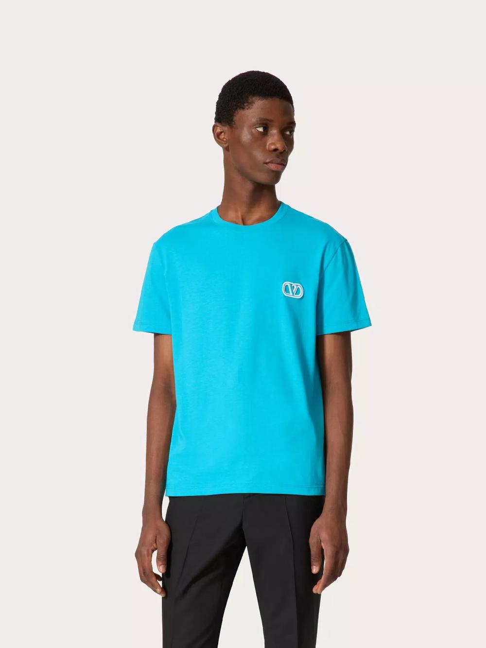 Valentino Garavani T-shirt With Vlogo Signature Patch