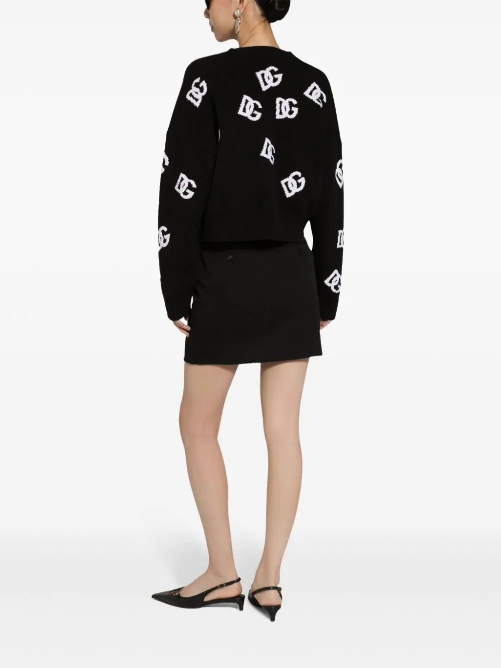 Dolce & Gabbana V-neck Sweater In Wool With Dg Logo Inlay