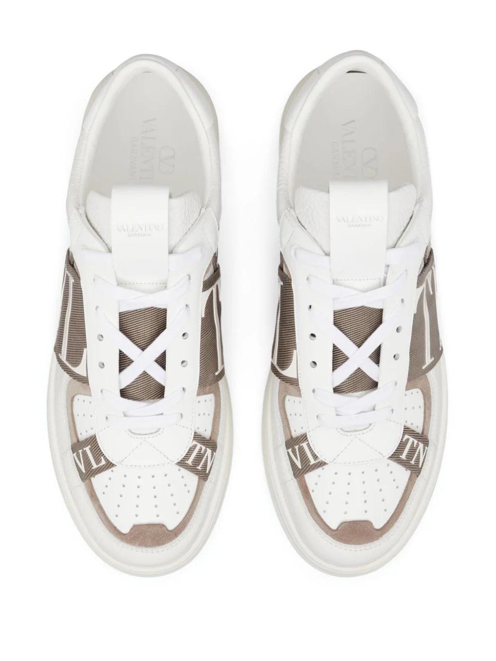Valentino Garavani Valentino Garavani Low-top Vl7n Sneaker