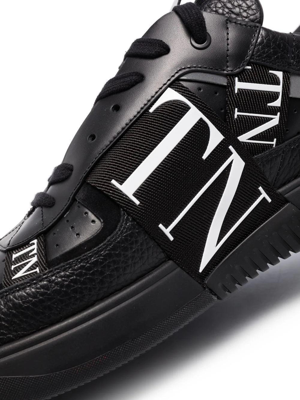 Valentino Garavani Low-top Vl7n Sneakers