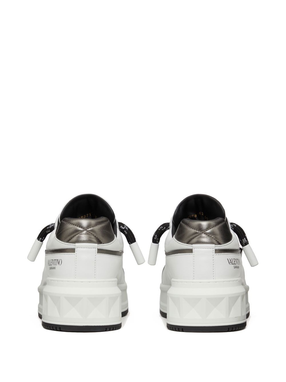 Valentino Garavani One Stud Xl Low-top Sneaker