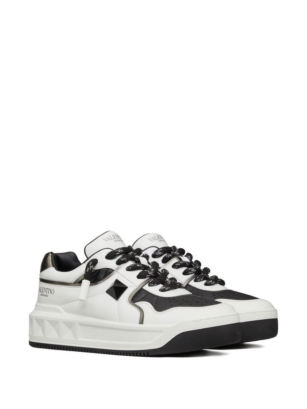 Valentino Garavani One Stud Xl Low-top Sneaker