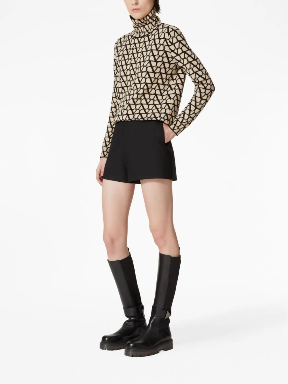 Valentino Garavani V Gold Shorts