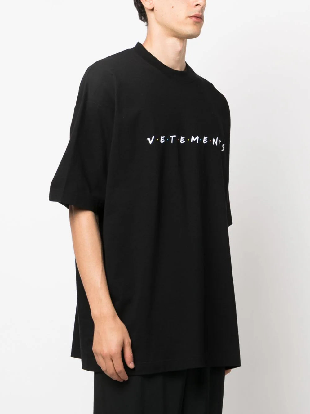 VETEMENTS Friendly Logo T-shirt