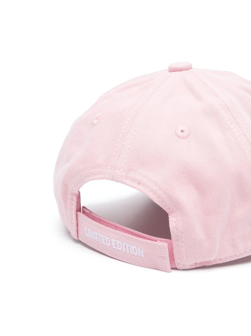 VETEMENTS Iconic Logo Baseball Cap