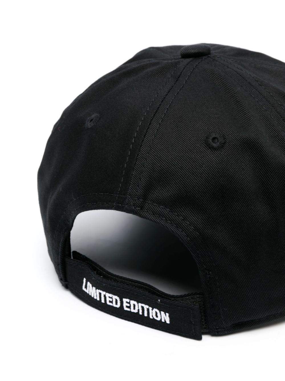 VETEMENTS Iconic Logo Baseball Cap