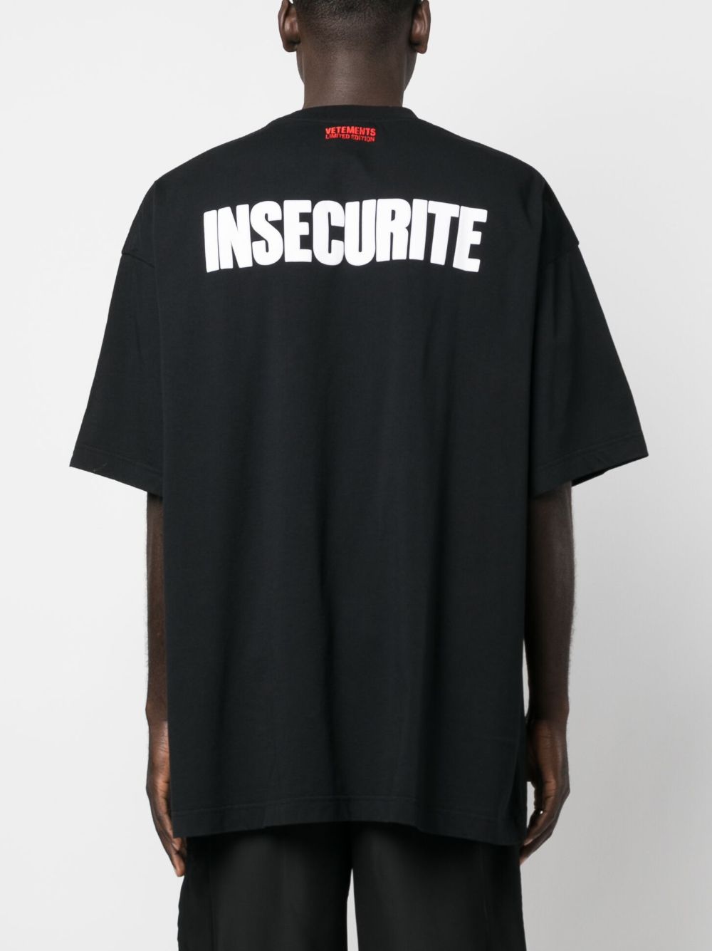 VETEMENTS Insecurite T-shirt