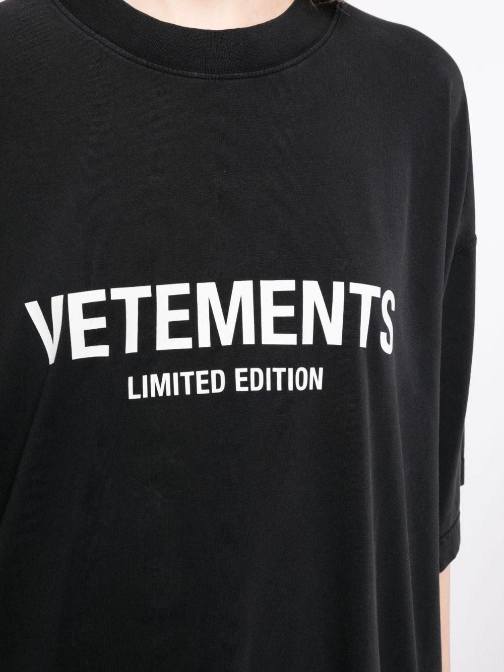 VETEMENTS Limited Edition Logo T-shirt