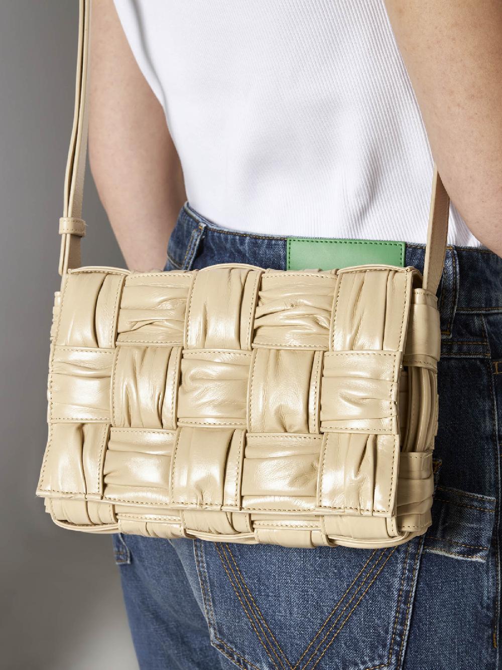 BOTTEGA VENETA Borsa Cassette In Pelle Intreccio Plisse’