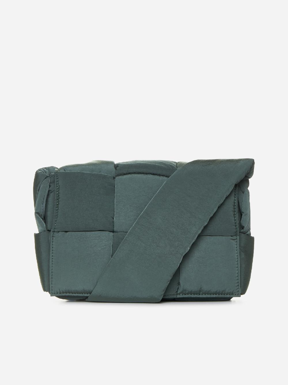 BOTTEGA VENETA Borsa Cassette piccola in nylon Intreccio