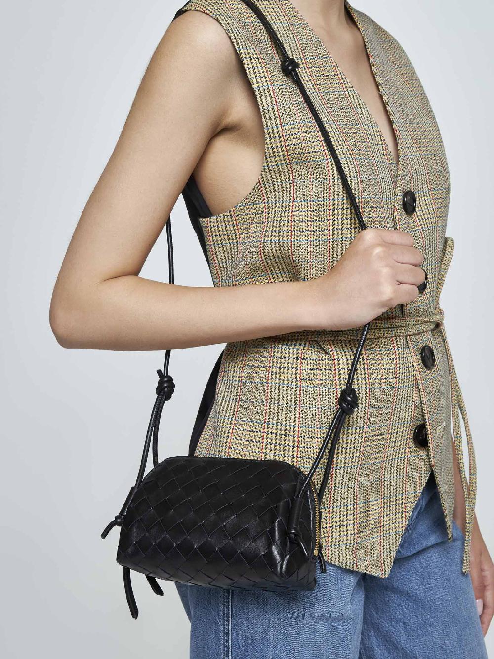 BOTTEGA VENETA Pochette Concert In Pelle Intrecciato