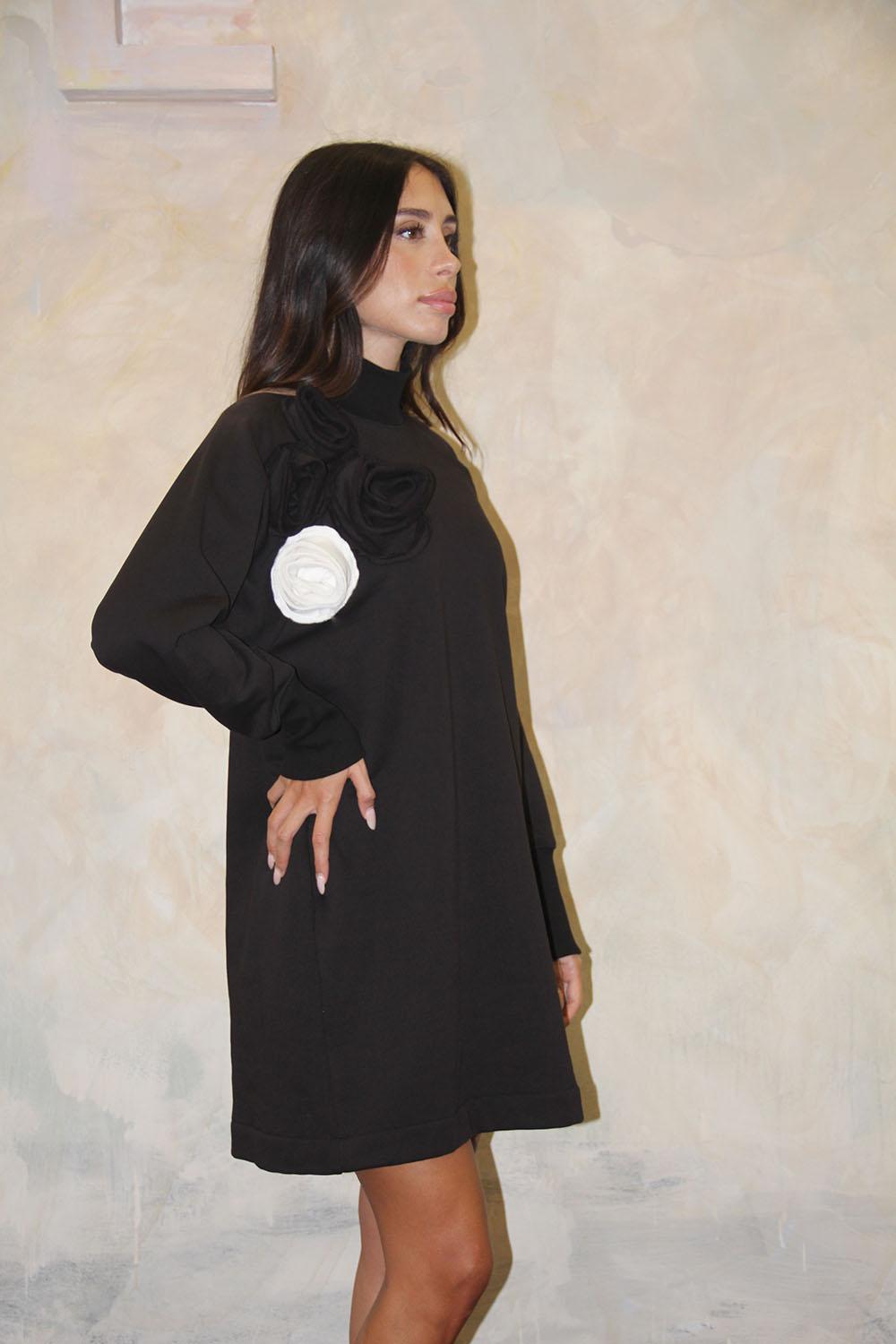 ROSÈ A POIS Aerosmith Abito